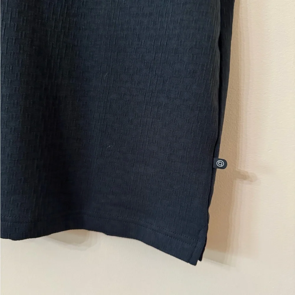 NWT HUDSON & BARROW KNITWEAR TEE - size small